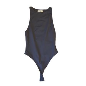 aritzia babaton grey high neck sleeveless bodysuit in grey